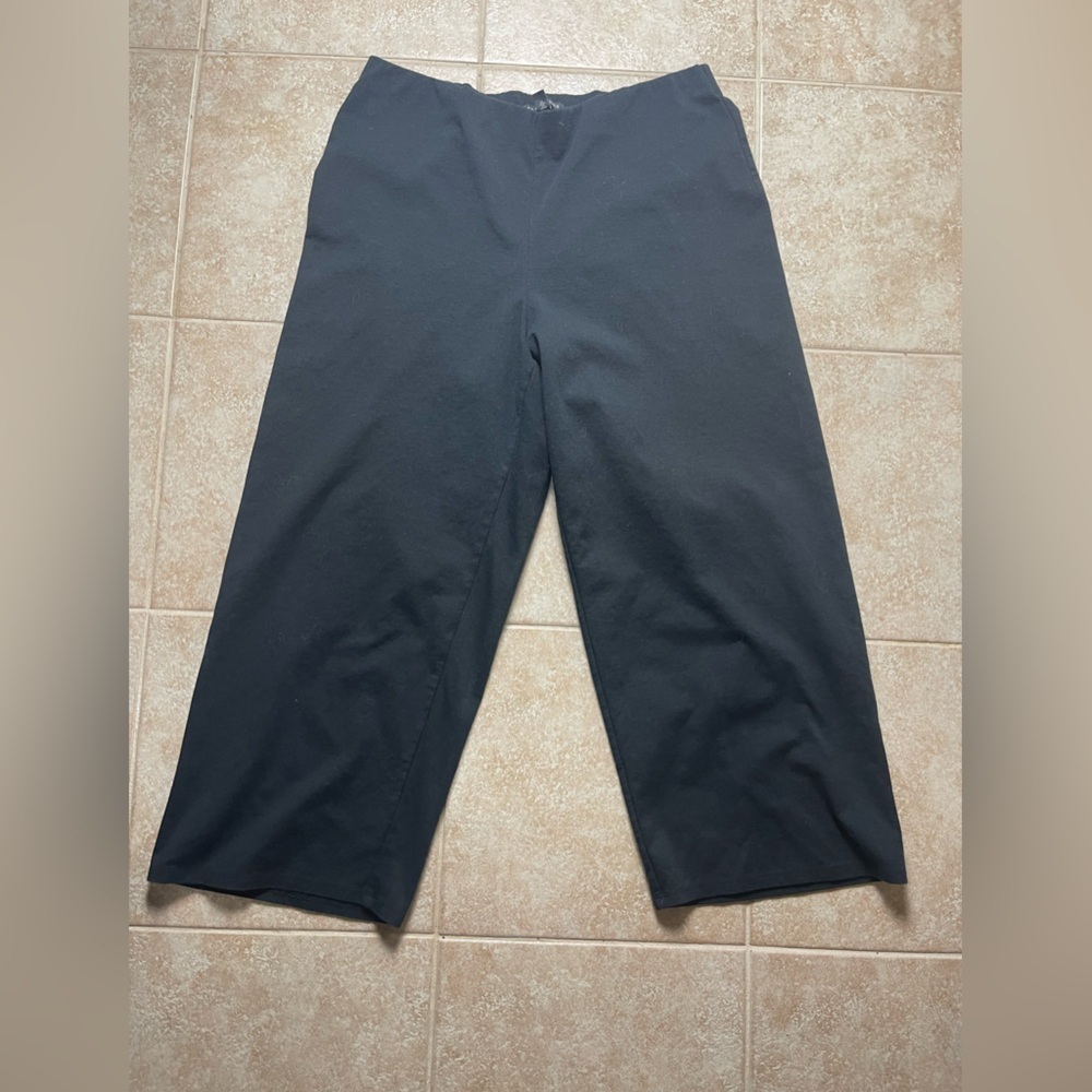 Eileen Fisher Elastic Waistband Pull On Organic Cotton Black Capri Pants, M